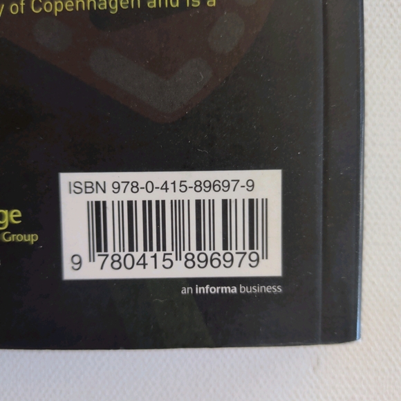 Understanding Video Games: The Essential Introduction - Picture 5 of 5